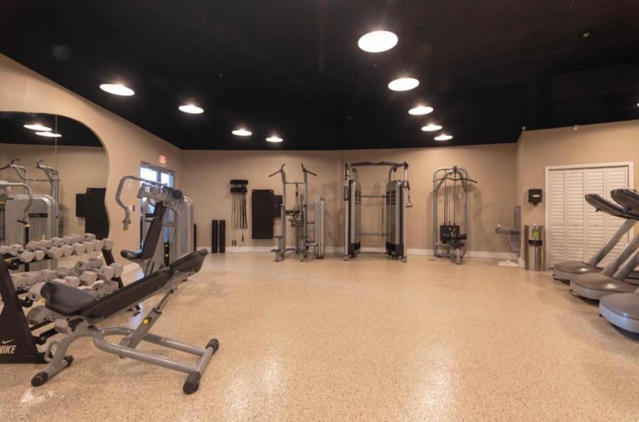 Castle Studio,tennis Court And Swimming Pool With Access Aparthotel Miami Beach